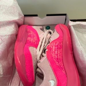 Nike KD 16 Aunt Pearl